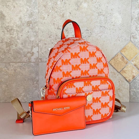 Michael Kors Maisie XS 2 in 1 Backpack MK Poppy - Picture 3 of 14